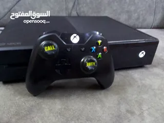  2 اكس بوكس ون بحاله الوكاله بسعر مرتب