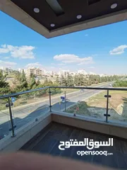 9 925560  شقة في ش المطار الغباشية ط ثاني 3 غرف 2ماستر 4حمامات مساحتها 200م2 -