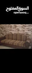  5 كنبة خشب ثلاثية + طقم كنب ثلاثي بحالة تحت المتوسطة بشوي