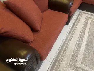  3 غرفة معيشه وغرفة ضيوف