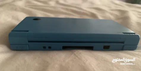  8 Nintendo Dsi Console - Blue