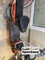  1 سكوتر كهربائي مع إطار جديد بطاريه متعطله