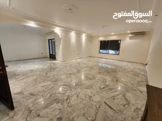  4 شقة فارغة للبيع في عبدون - ref : 14554