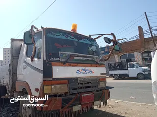  1 مجنونه للبيع