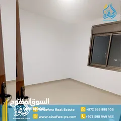  8 شقه مميزة بمساحه واسعه جدا للايجار الارسال قرب المقاطعه