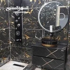  10 فني صحي وعازل اسطح