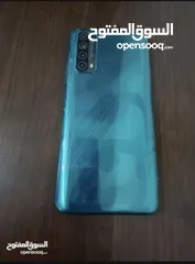  1 جهاز هواوي y7a مع ثلاث كفرات