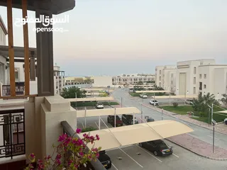  11 Top Floor 2 Bedrooms, Muscat Hills  شقة غرفتين للتملك الحر مسقط هيلز