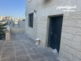  2 مكتب للايجار بالقرب من بنك فلسطين عين مصباح