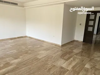  9 شقة غير مفروشة للإيجار ( Property 40132 ) سنوي فقط