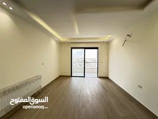 10 شقة بتشطيبات مميزه طابق ارضي مساحة 240م باجمل منطاق خلدا (مشروع 107)