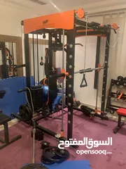  2 Gym equipment 5 machines