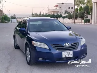  28 تيوتا كامري لون كحلي مميز فحص 4 جيد فل الفل بفتحه بسعر مغري قابل للبدل