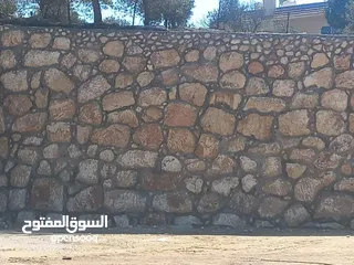  16 بناء سناسل حجريه واستصلاح الاراضي وتشييك المزارع وسلاسل حجريه بناء الشاليهات والبيوت الريفيه