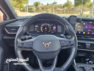  6 Cupra Leon 1.5 Turbo 2023 UMT