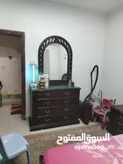  1 سرير زان مع بيرو وجانب2 قوي جدا بحاله الوكاله80