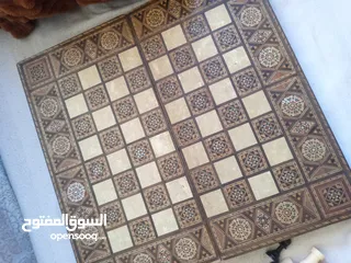  4 طاولة زهر وشطرنج قديمة