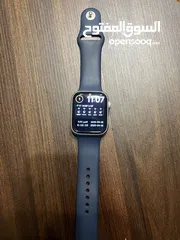  7 ساعة apple watch series 9 45mm بحالة فوق الممتاز