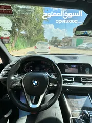  7 BMW 330i 2020
