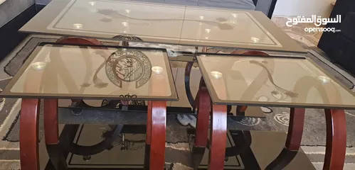  3 طاولات وسط نضاف باعتبار جداد