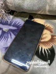  2 هاتف شبه جديد بحاله ممتازه