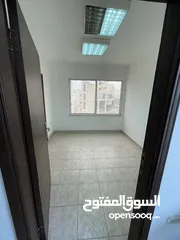  11 مكاتب للايجار في الياسمين/ دوار الخريطة