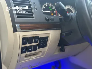  12 Toyota Land Cruiser 2016 Gx-r 5700CC V8 بحالة الوكالة الفحص: 7 جيد بدون ملاحظات