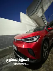  3 للبيع: فولكس فاجن ID.4 كروز Pure Plus موديل 2021 – الأناقة الكهربائية بلون خمري مبهر