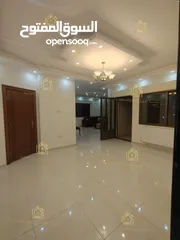  13 شقة فارغة - الرشيد - 3نوم - 220م - بلكونتين - تدفئة غاز