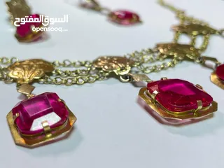  4 حجر الياقوت القديم