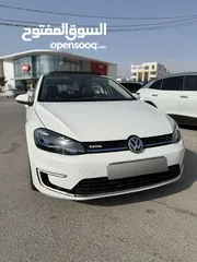  2 ‏Volkswagen e-Golf Electric 2019 دفعه 3300   قسط 175 على 7 سنوات  فحص كامل 7 جيد