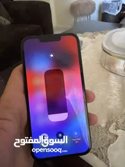  8 آيفون 13 بحالة وكاله مع شحن وكرتون مساحة 265 جيجا  بطارية 89٪؜ استعمال سنه ونصف وارد كندي