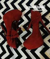  2 كعوب ملونه و بأشكال مختلفه