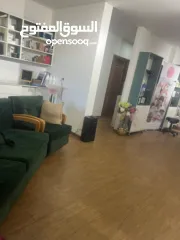  8 صالون تجميل للبيع بسعر مغري جدا