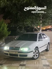  4 سكوده 2004 بنزين مطور 1600 جير عادي اصل