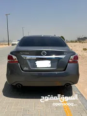  7 2015 Nissan Altima SV - Prefect Condition