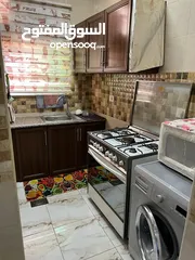  7 شقه مفروشه للايجار بجبل الحسين من المالك