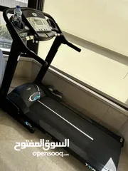  1 جهاز مشي مستعمل treadmill York Fitness للبيع