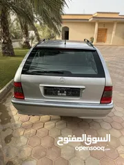  3 مرسيدس بنز C200