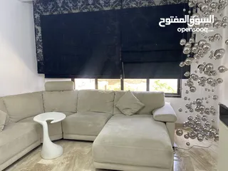  3 غرفة جلوس كورنر 9 مقاعد للبيع من  شركة kuka بحالة الجديد