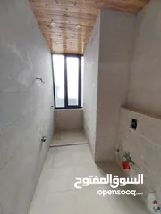  6 شقة غير مفروشة للإيجار ( Property 40062 ) سنوي فقط