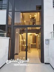  19 الجبيهة حي الريان شقة طابق ارضي للبيع