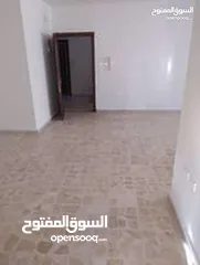  5 شقة فارغة في ابو السوس للايجار