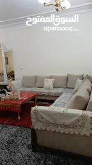  27 فيلا مميزة مع رووف   للاستثمار والايجار قريبة من شارع المطاعم وبالقرب من مدينة الجبيهة الترويحية