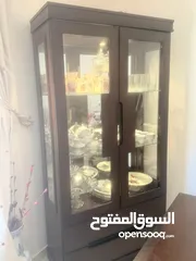  8 غرفة سفرة مميزه للبيع اجهزة كهربائية بحال البلاش  طاولة مطبخ مميزه  خزانة تلفزيون مميزه بحال الجديد