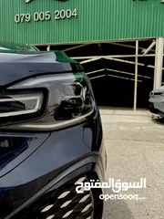  2 Volkswagen ID6 pro 2022-2023