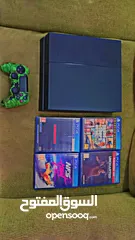  1 PS4 IN NICE CLEAN AND WORKING CONDITION ALL CONSOLES AVALIABLE, GAMING CDs , JOYSTICK,WITH BOX PEACE