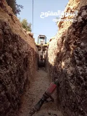  6 حفارة/ جرافة جي سي بي