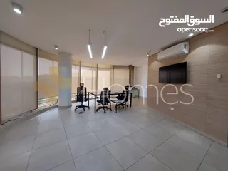  1 مكتب امامي بواجهات زجاجية للايجار في وادي صقرة، 230م