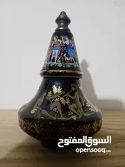 10 عطر فاخر قبرصي مرسم بماء الذهب عطرها الاصلي بالداخل تاريخ 89/2/3